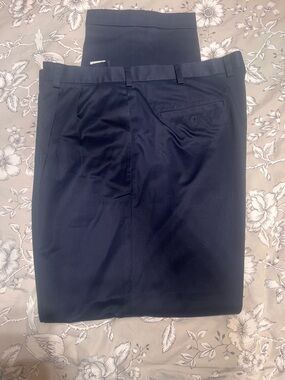 Men’s Brooks Brothers Navy Blue Chinos, like new, dry cleaned, size 40/34